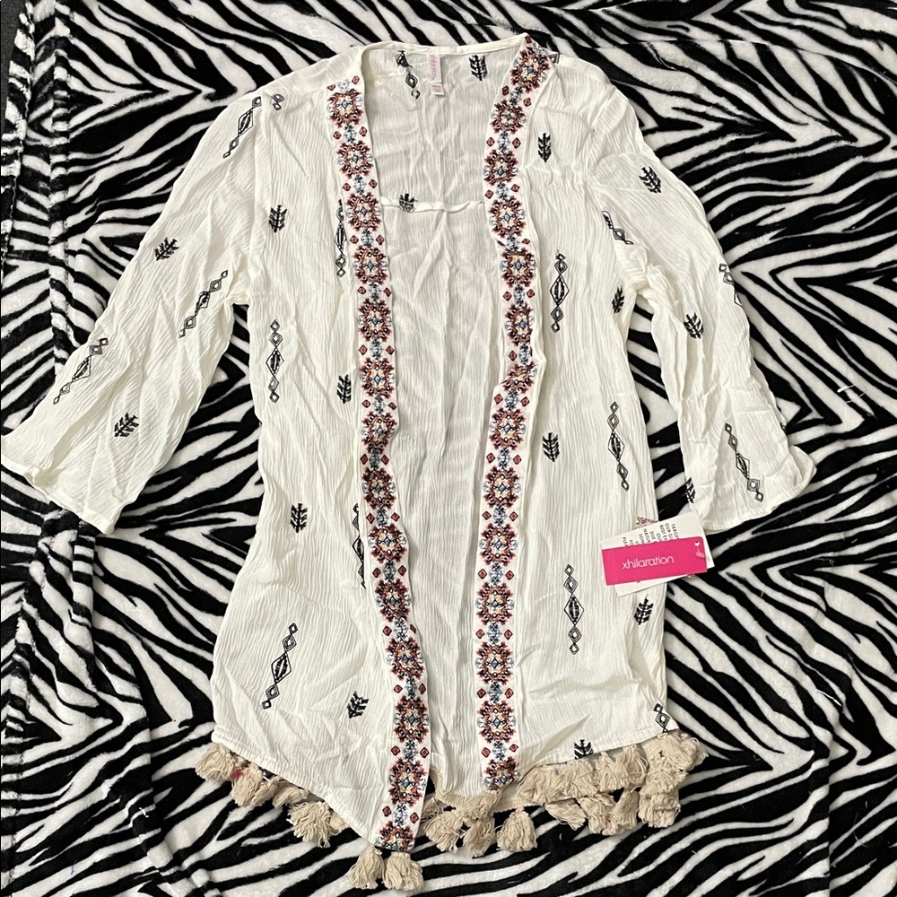 NWT Xhiliration White Embroidered Tassel Tunic